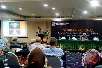 Wali Kota Makassar perkenalkan pete-pete smart 