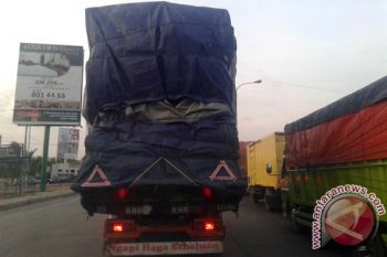 Truk Barang Dominasi Kepadatan Jalinsum Lampung 