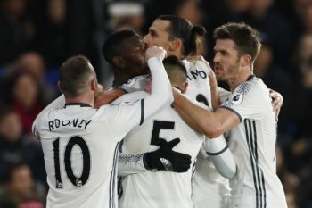 Manchester United Tekuk Cystal Palace 2-1