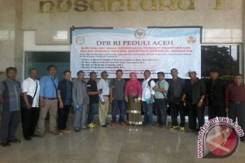 Anggota DPR Betty Terima Kunjungan Wartawan Tanah Datar