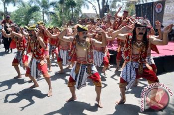 Pergelaran Borobudur Cultural Fest Berbasis Potensi Lokal