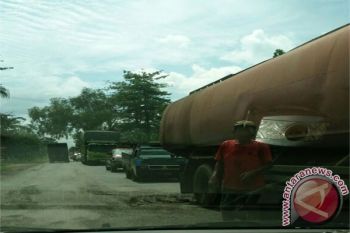 Pengguna Jalintim di Tulangbawang-Mesuji Keluhkan Pungli