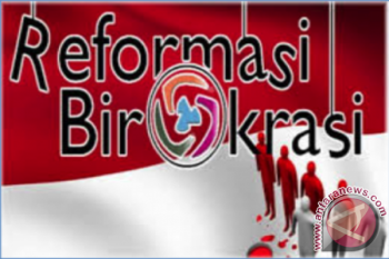 Catatan Akhir Tahun - Mewujudkan Reformasi Birokrasi Menyeluruh di Indonesia