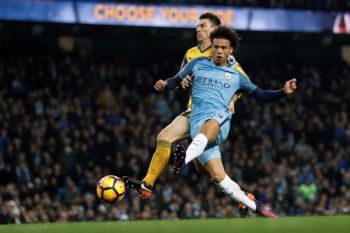 Manchester City Tundukkan Arsenal 2-1