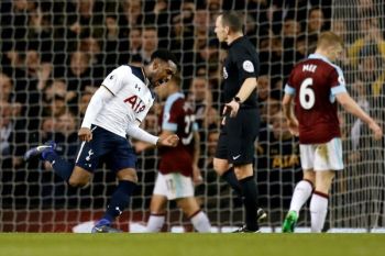 Spurs Bekuk Burnley 2-1