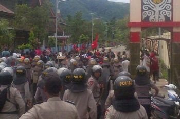 400 polisi dikerahkan untuk amankan penetapan Cabup-Cawabup Mimika