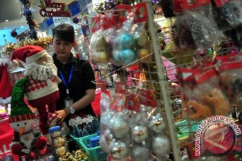 Pengusaha diimbau tidak paksakan penggunaan atribut Natal 