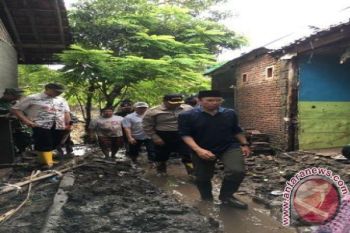 Gubernur Tetapkan Tanggap Darurat Tiga Hari Banjir Bima