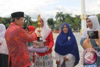 Pemkab Parimo peringati Hari Ibu