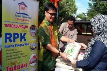 Kendalikan Harga, Bulog Gelar Bazar Akhir Tahun