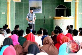 Bupati Gowa wajibkan sekolah jalankan Jumat Ibadah