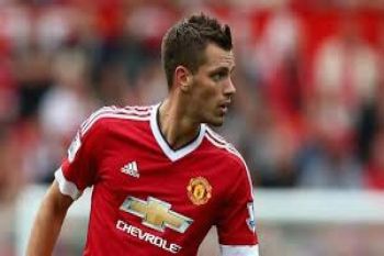  West Brom ajukan tawaran untuk Schneiderlin