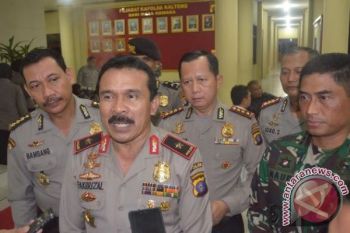 Kapolda Datangi Beberapa Gereja di Malam Natal Pastikan Kondisi Aman