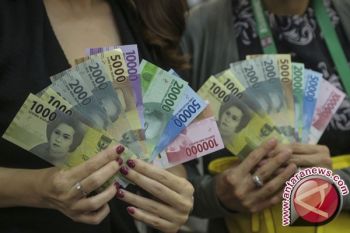 Rupiah kamis pagi menguat menjadi Rp13.274