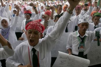 Unnes Dorong Mahasiswa Papua Segera Selesaikan Pendidikan