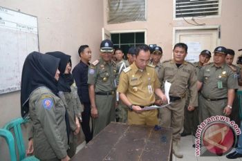 Usai Libur, Bupati Way Kanan Sidak Sejumlah SKPD