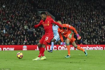 Liverpool Bangkit untuk Taklukkan Stoke