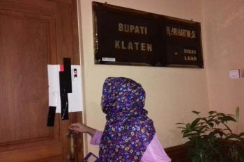 KPK Segel Ruang Kerja Bupati Klaten