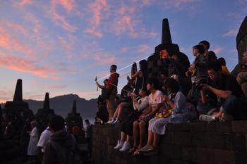 Wisman Ke Borobudur Meningkat 100 Persen 