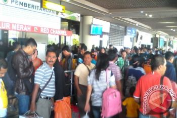 Pelabuhan Batam Dipadati Penumpang Usai Liburan