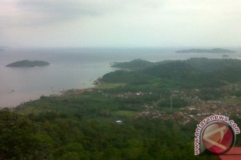 Muncak Teropong Laut Lampung Dipadati Pengunjung