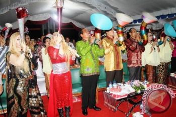 Bupati Ini Peringatkan Seluruh ASN Gumas Bekerja Lebih Disiplin Di 2017