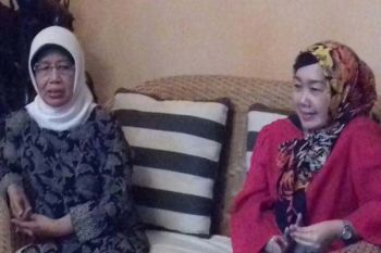 Ibunda Jokowi: Suami Saya Anak Kepala Desa