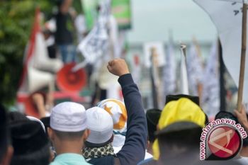 Massa pro-kontra Ahok mulai berdatangan
