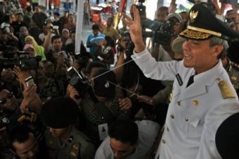 Gubernu Jateng Minta Polisi Berantas Judi