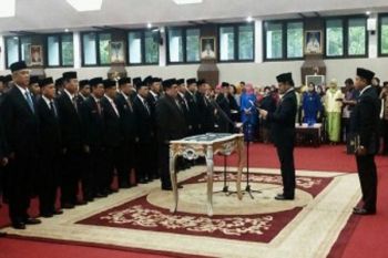 Gubernur Sulsel Lantik Pejabat OPD Baru 