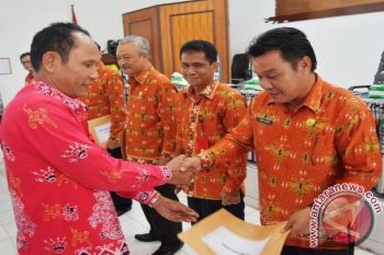 Bupati : Laksanakan Program Pembangunan 2017 Sesuai Jadwal
