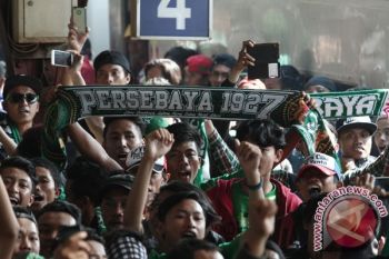 Bonek Sambut Baik Persebaya kembali Disahkan