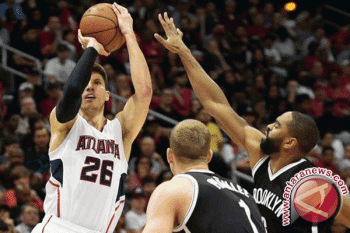 Hawks akhiri paceklik kemenangan atas Clippres
