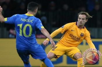 Ivan Rakitic Ingin Bertahan di Barca
