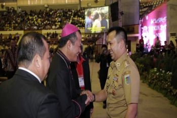 Gubernur Lampung Hadiri Perayaan Natal  