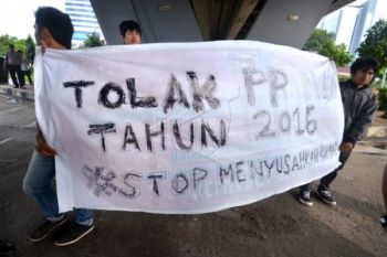 Kenaikan tarif administrasi STNK/PPKB beratkan ekonomi masyarakat