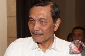 Menko Luhut Kecewa Atas Tertangkapnya Dirut PT PAL