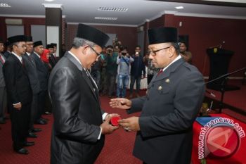 Lis Lantik 26 Pejabat Pemko Tanjungpinang