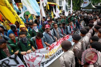 Tuntutan Mahasiswa Akan Dilaporkan ke Presiden