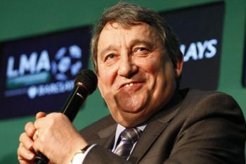 Mantan Pelatih Timnas Inggris Taylor Tutup Usia  