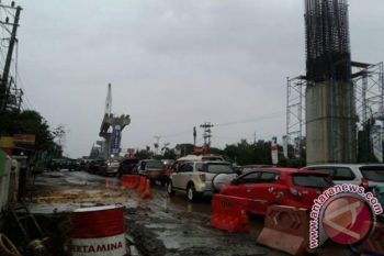 Dampak pembangunan LRT kemacetan kian parah