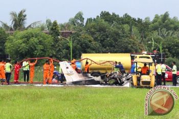 Pesawat Latih Gagal Landing