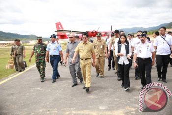 Usulkan Garuda Layani Penerbangan ke Perbatasan--Gubernur : CSR Bisa Bantu Pembangunan Perbatasan