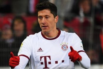 Tertinggal, Muenchen Taklukkan Freiburg 2-1