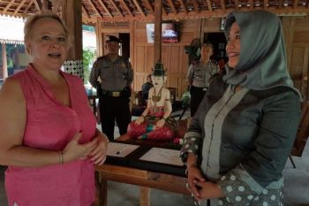 Dubes Austria Kunjungi Borobudur