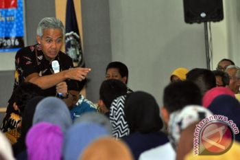Ganjar Minta Pendidikan Dasar Mahasiswa Tanpa Kekerasan