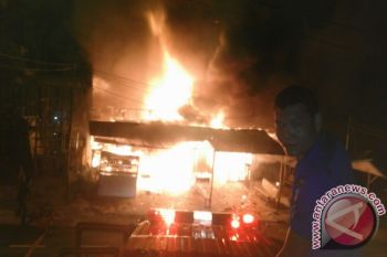 Satu Unit Ruko  Terbakar di Pasaman Barat 