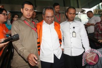 Charles J Mesang Ditahan KPK