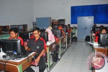 Pemkot Solok Beri Pelatihan Menyetir Mobil-Komputer 41 Pencaker
