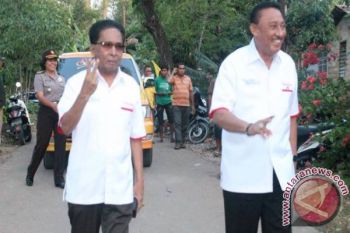 "Sahabat" Fokus pada materi Debat